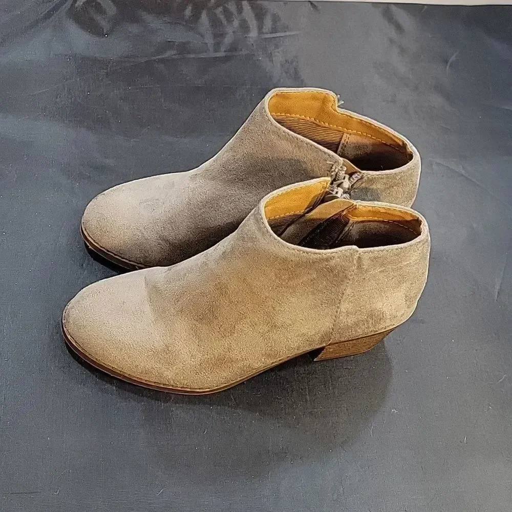 SODA ROUND TOE SLIP-ON TODDLER BOOT